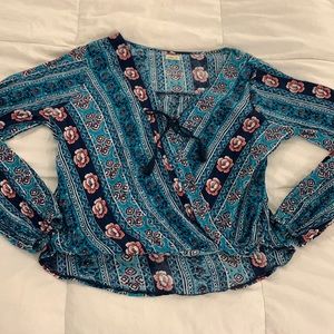 Boho Hollister top